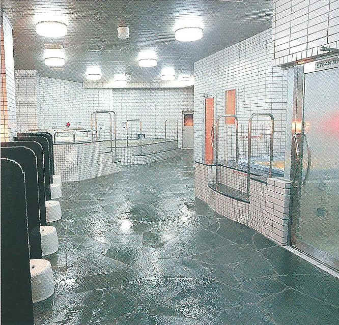 浴室　主浴槽・チェンジバス・サウナ・スチームアロマミストサウナ・クールバス